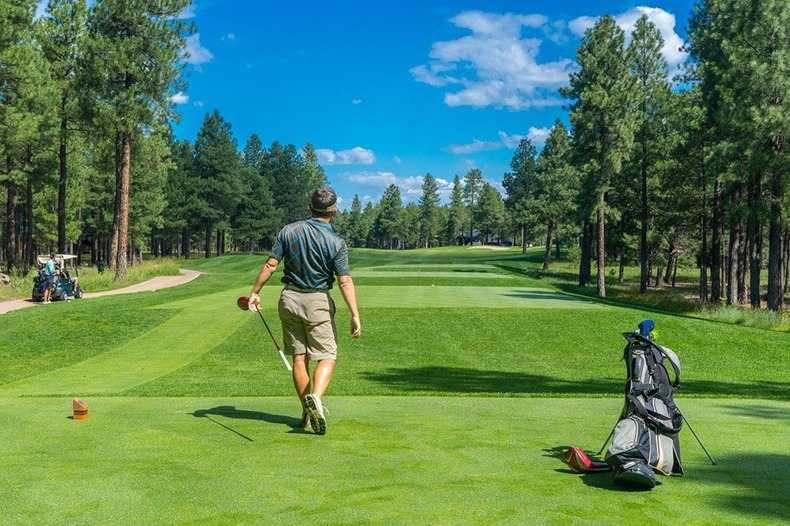 18 Holes PGA Standard Signature Golf Course