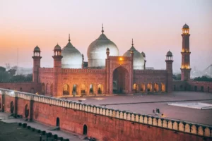 best places to visit in lahore badshahi mosque.jpgw3 1080x720